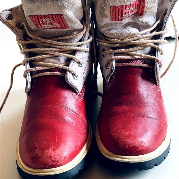 Red and White Timberlands - Picture 3 of 11
